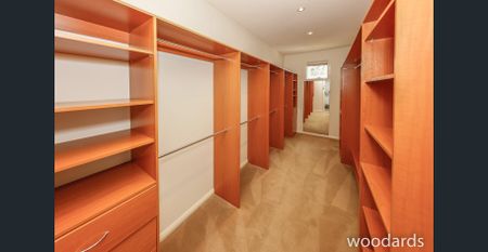 Luxury 5-bedroom executive home in coveted Camberwell High School zone - Photo 5