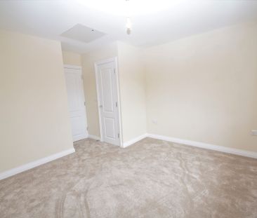 2 bedroom mid terraced house to rent - Photo 6