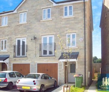 3 bedroom terraced house to rent - Photo 2