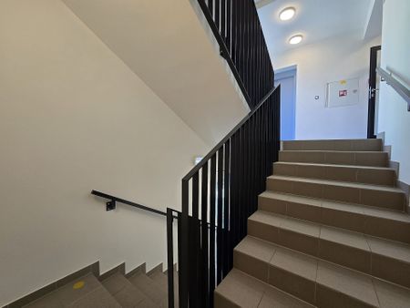 Pronájem bytu 1+kk a garsoniéry 30 m², Goldscheiderova, Plzeň - Photo 5