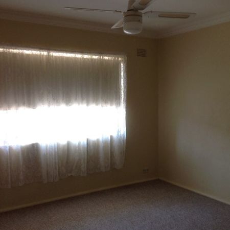 4/13 Petra Avenue, TAMWORTH NSW 2340 - Photo 3