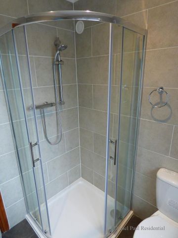 1 bedroom semi-detached house to rent - Photo 5