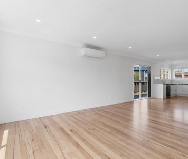 A Stunning Transformation! - Photo 4