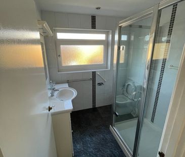 2 Bed Maisonette, Cotelands, CR0 - Photo 3