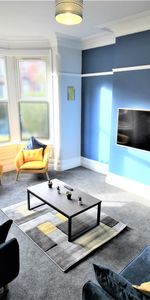 1 bedroom semi-detached house share to rent - Photo 3