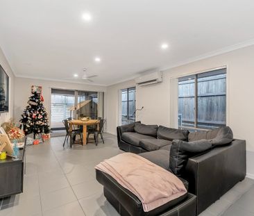 Low Maintenance Pimpama Family Home - Photo 2