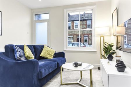 2 bedroom serviced apartment to rent - Photo 3