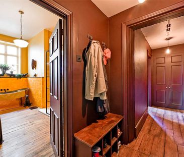 A unique period apartment in the heart of Montpellier - Photo 5