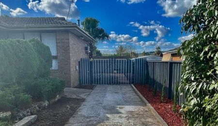 Charming Three-Bedroom Home in An Unbeatable Location! - Photo 2