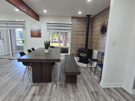 For Lease - 375 Santas Village Road, Bracebridge, Ontario - Photo 4