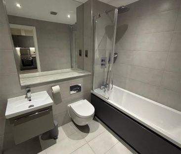 1 BED Apartment To rent - Photo 6