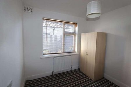 Stuart Road, Southend-on-sea, SS2 - Photo 3