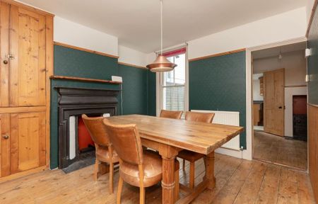 2 bedroom terraced house to rent - Photo 3