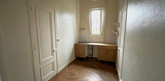 Location Appartement 2 pièces 53m² ROUEN 76000 - Photo 2