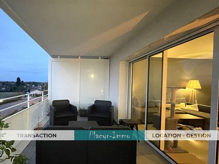 Location Appartement 3 pièces 70m² - Photo 2