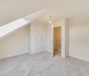 4 bedroom terraced house to rent - Photo 4