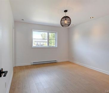 Maison à étages à louer - Sainte-Marthe-sur-le-Lac (Sud) - Photo 5