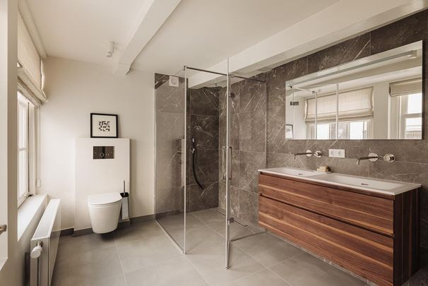 Appartement te huur: Kromme Waal 29-E 1011 BV Amsterdam - Photo 1