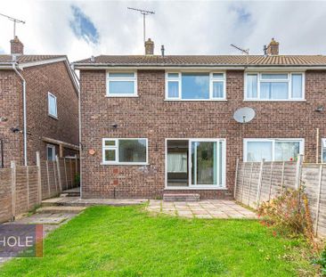 3 bedroom semi-detached house to rent - Photo 5