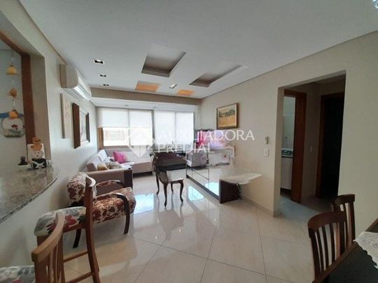 Apartamento com 2 quartos e 72m² para alugar em Boa Vista, Porto Alegre. - Photo 1