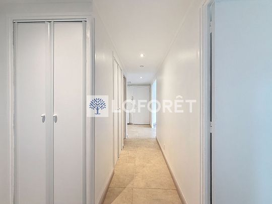 Apartment - Photo 1