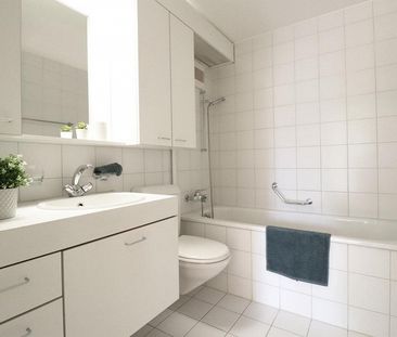 Wohnglück im Grünen (4.5-Zimmerwohnung ca. 94m2) - Foto 2