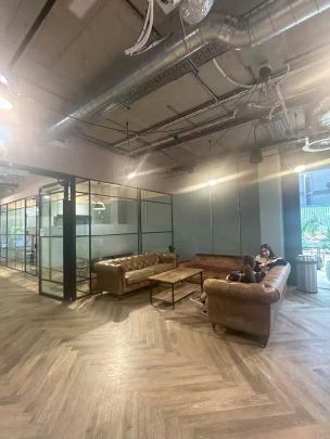 4 Bed Apartment - Photo 1