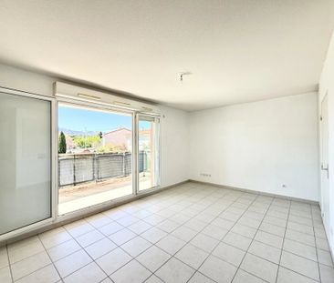 Location Appartement 1 pièce 30m² LA CIOTAT 13600 - Photo 4