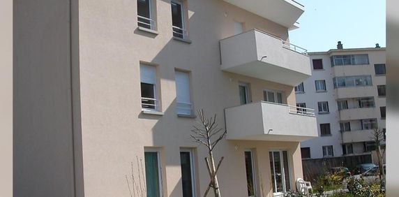 A LOUER TYPE 3 - ST MARTIN D HERES - SANS FRAIS D AGENCE - Photo 2