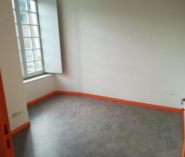 Appartement T2 dans la résidence LE PRIEURE à Blesle - Photo 2