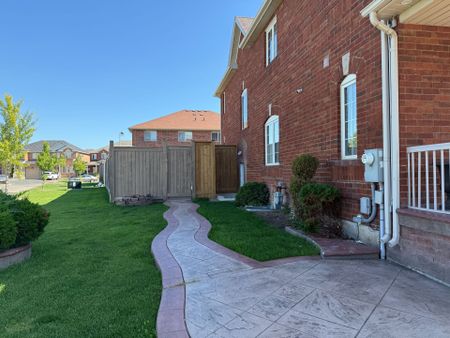 For Lease - 31 Flurry Circle, Brampton, Ontario - Photo 3