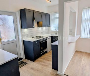 3 bedroom detached bungalow to rent - Photo 6