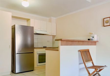 Secondary Room - Photo 5