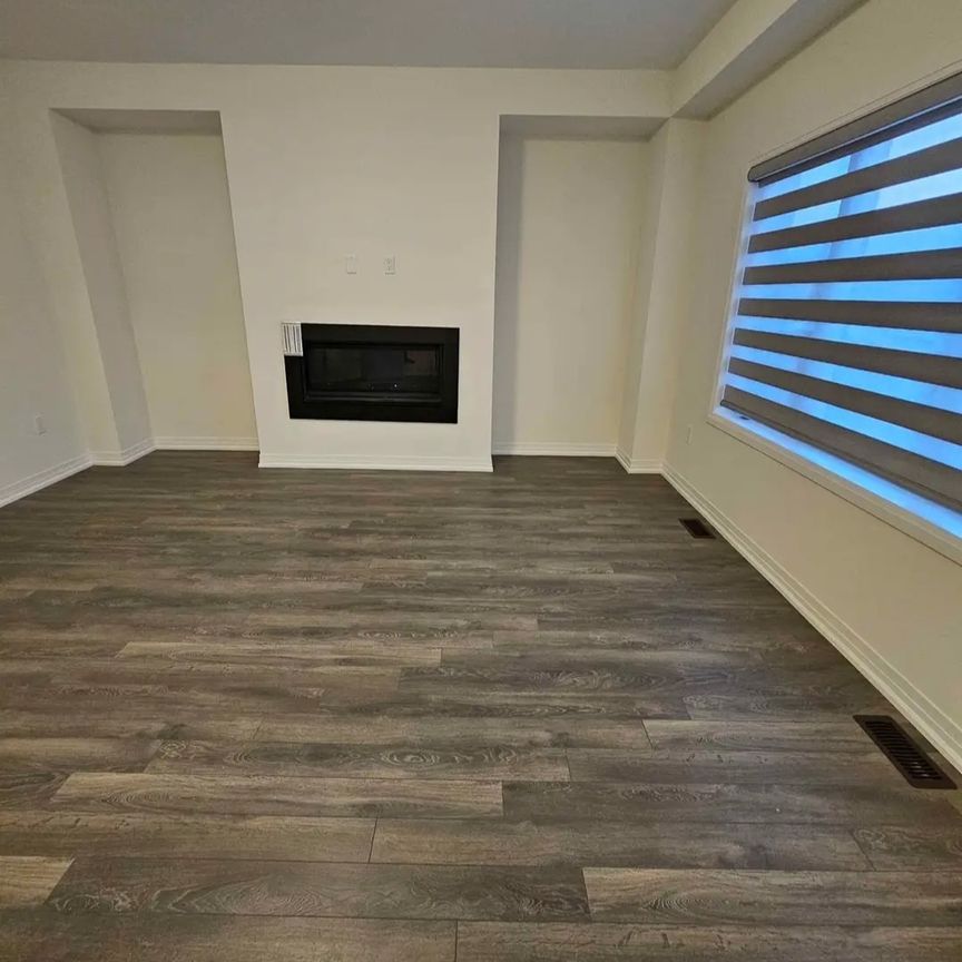 5 bedroom home for rent in Paris Ontario - Photo 1