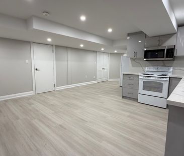 For Lease - 7 Avanti Crescent Unit# Basement, Hamilton, Ontario - Photo 3