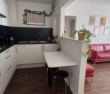 Appartement te huur in Oostende voor € 710 met 2 slaapkamers - Photo 2