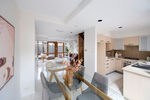 3 Union Place, Carlton VIC 3053 - Photo 1