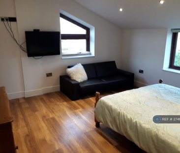 5 bedroom semi-detached house to rent - Photo 6