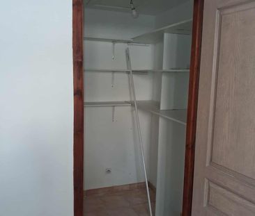 Location Appartement 2 pièces 39m² MEYNES 30840 - Photo 5