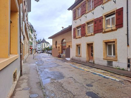 MAISON ROUGE 4, 2.5-room apartment with exposed beams - Photo 3