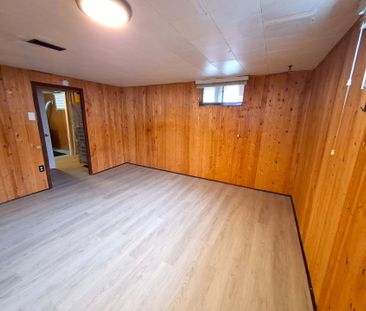 For Lease - 83 Kulpin Avenue, Bradford West Gwillimbury, Ontario - Photo 4