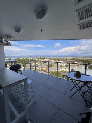 Penthouse apartment with breathtaking views - Photo 1