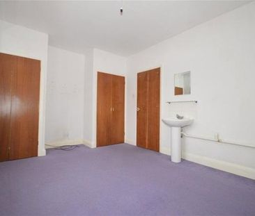 4 bedroom house to rent - Photo 3