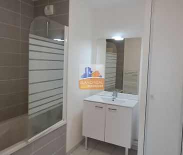 Location Appartement 3 pièces 66m² - Photo 2