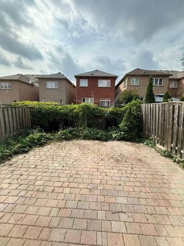 For Lease - 137 Laramie Crescent, Vaughan, Ontario - Photo 4