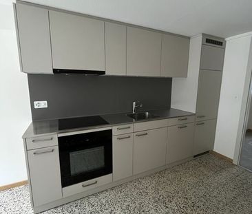 2½-Zimmerwohnung in der Altstadt von La Neuveville mit Seeblick - Photo 1