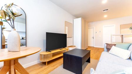 Estudio de alquiler en Avenida de las Ciencias, 39, Colores - Entreparques - Photo 2