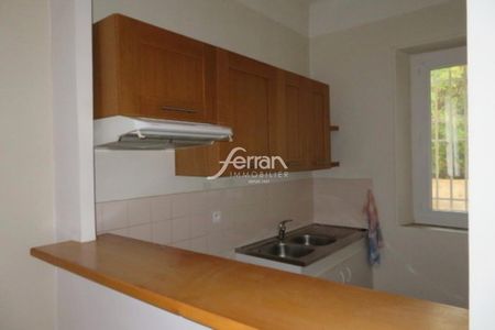 Appartement 2 Pièces 45 m² - Photo 2