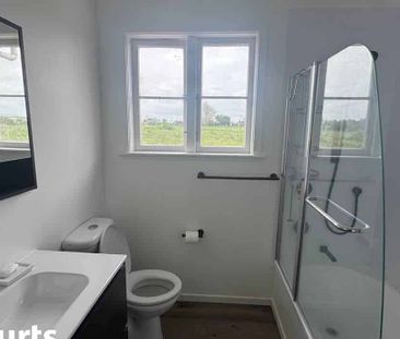Two Bedroom House - Tirohia - Photo 2