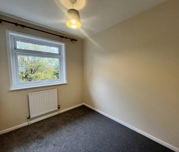 3 bedroom link detached house to rent - Photo 5